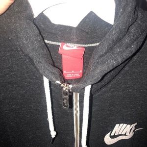 dark gray nike zip up hoodie
